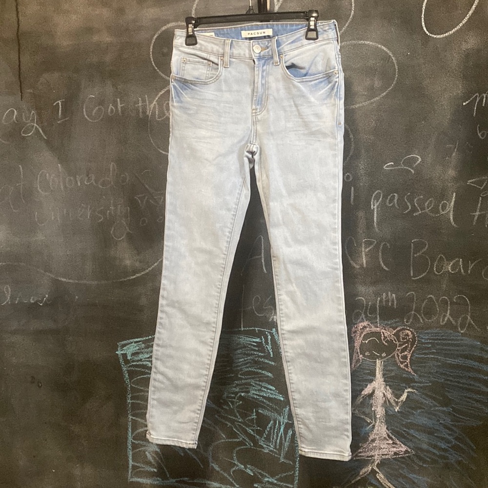 Pacsun white wash blue jeans